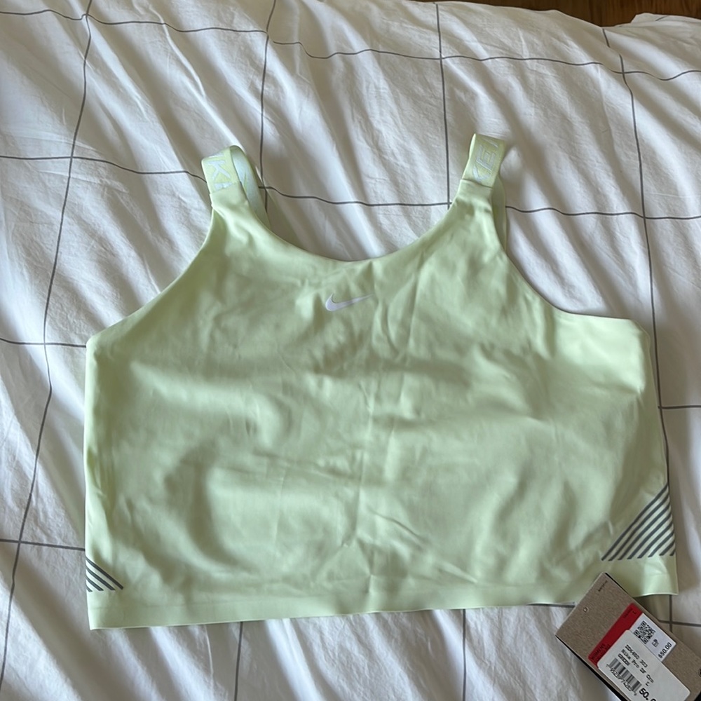 Nike pro dry fit crop top, L